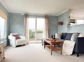 Sunset Lodge, River View & Log Burner